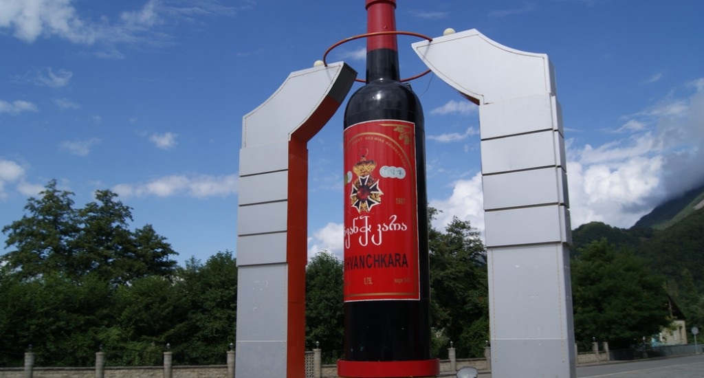 КІПІАНІ ЧИ ХВАНЧКАРА, ЩО БУЛО РАНІШЕ?